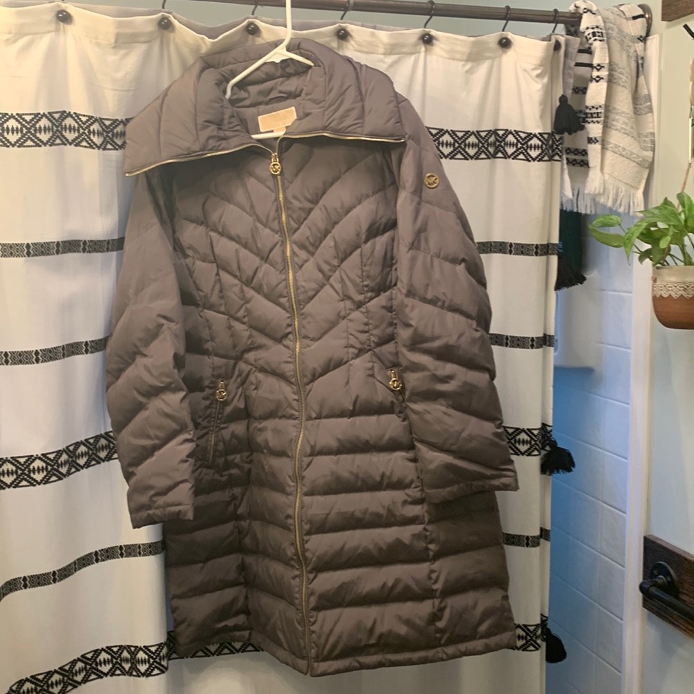 Michael kors grey woman’s coat XL